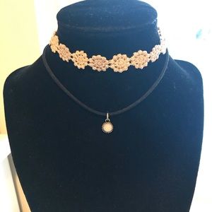 Aeropostale Necklace set